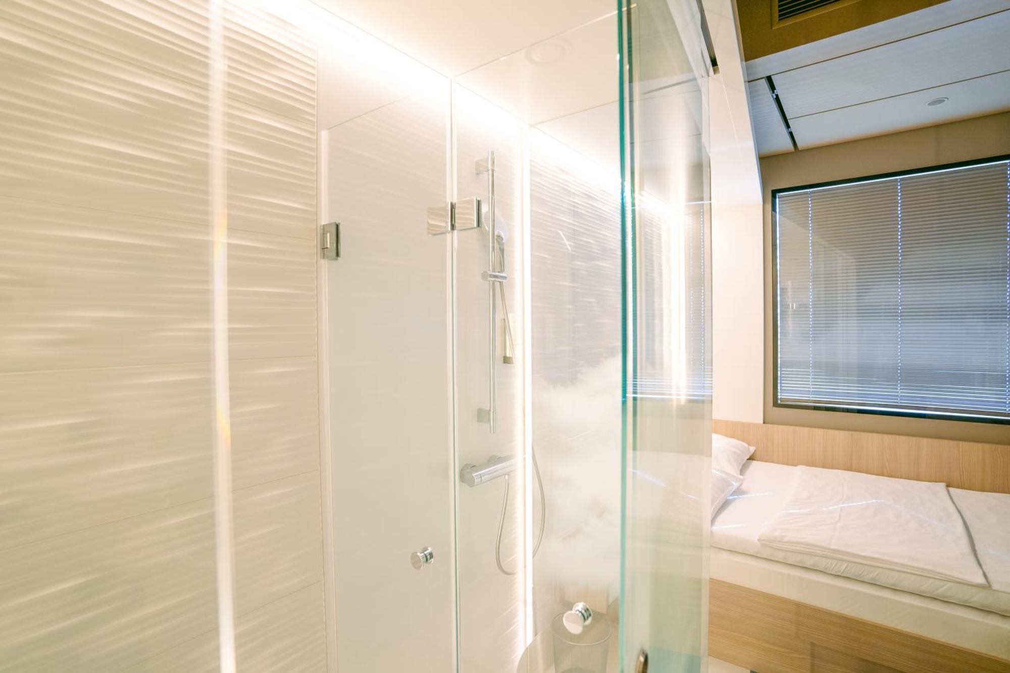 My Cloud Transit Hotel - Guests With International Flight Only! Frankfurt am Main Ngoại thất bức ảnh