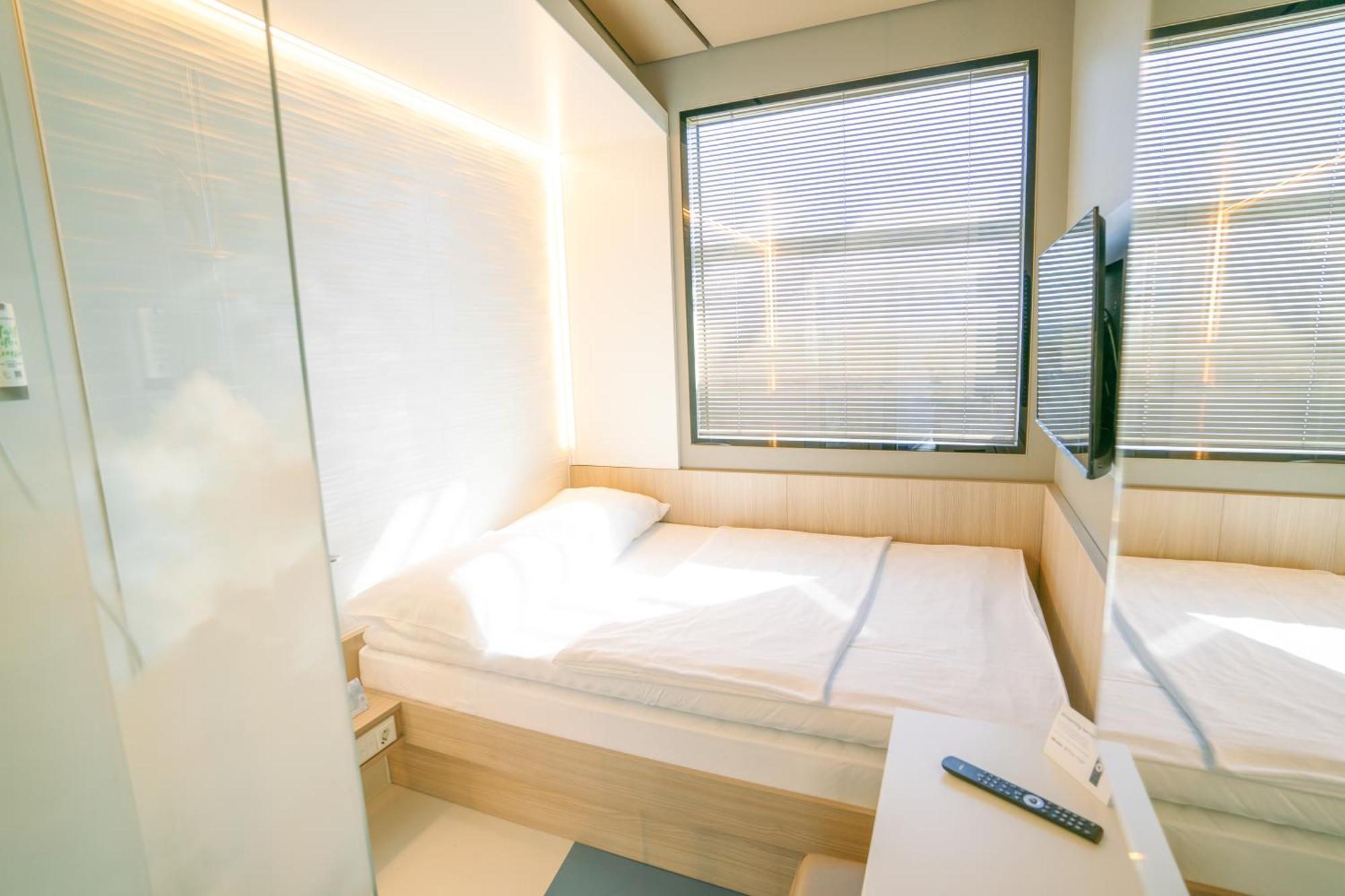 My Cloud Transit Hotel - Guests With International Flight Only! Frankfurt am Main Ngoại thất bức ảnh