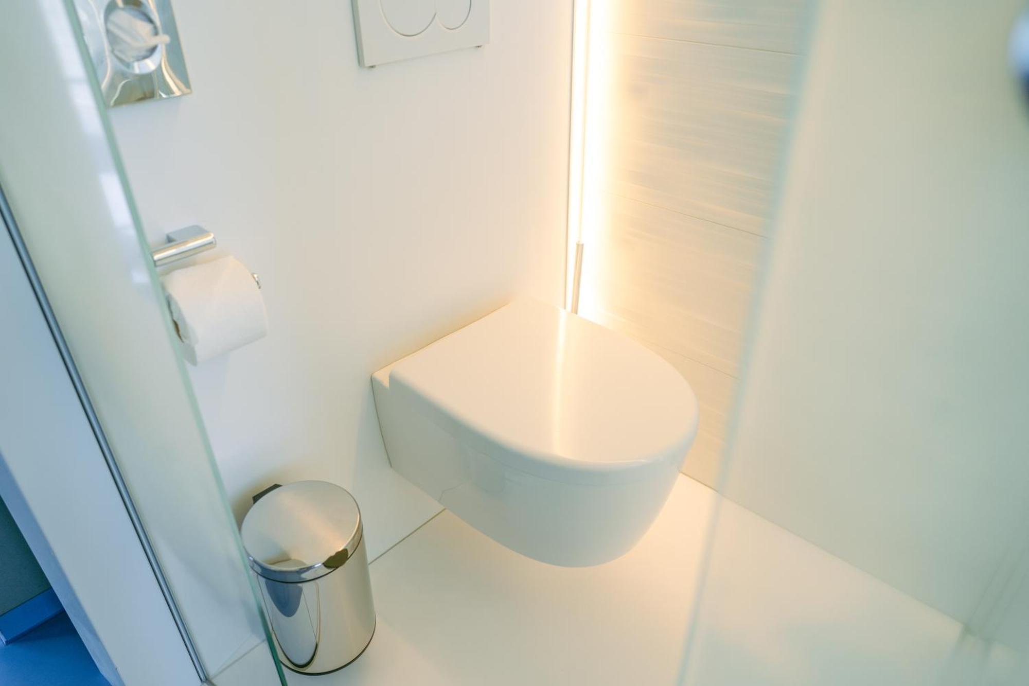 My Cloud Transit Hotel - Guests With International Flight Only! Frankfurt am Main Ngoại thất bức ảnh